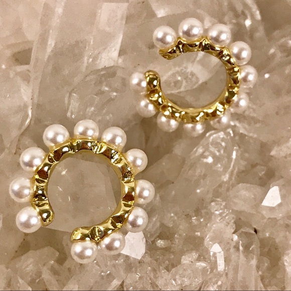 ANTHRO / Baublebar Clasina Pearl Cuffs - Picture 9 of 12